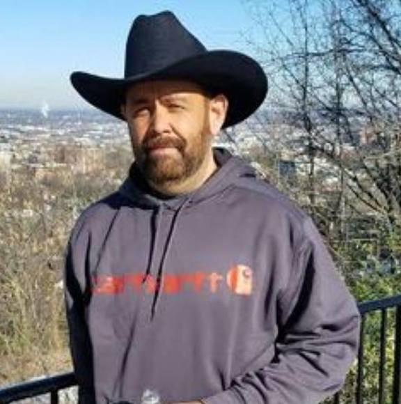 Meet your Posher, Michael - Picture 1 of 1